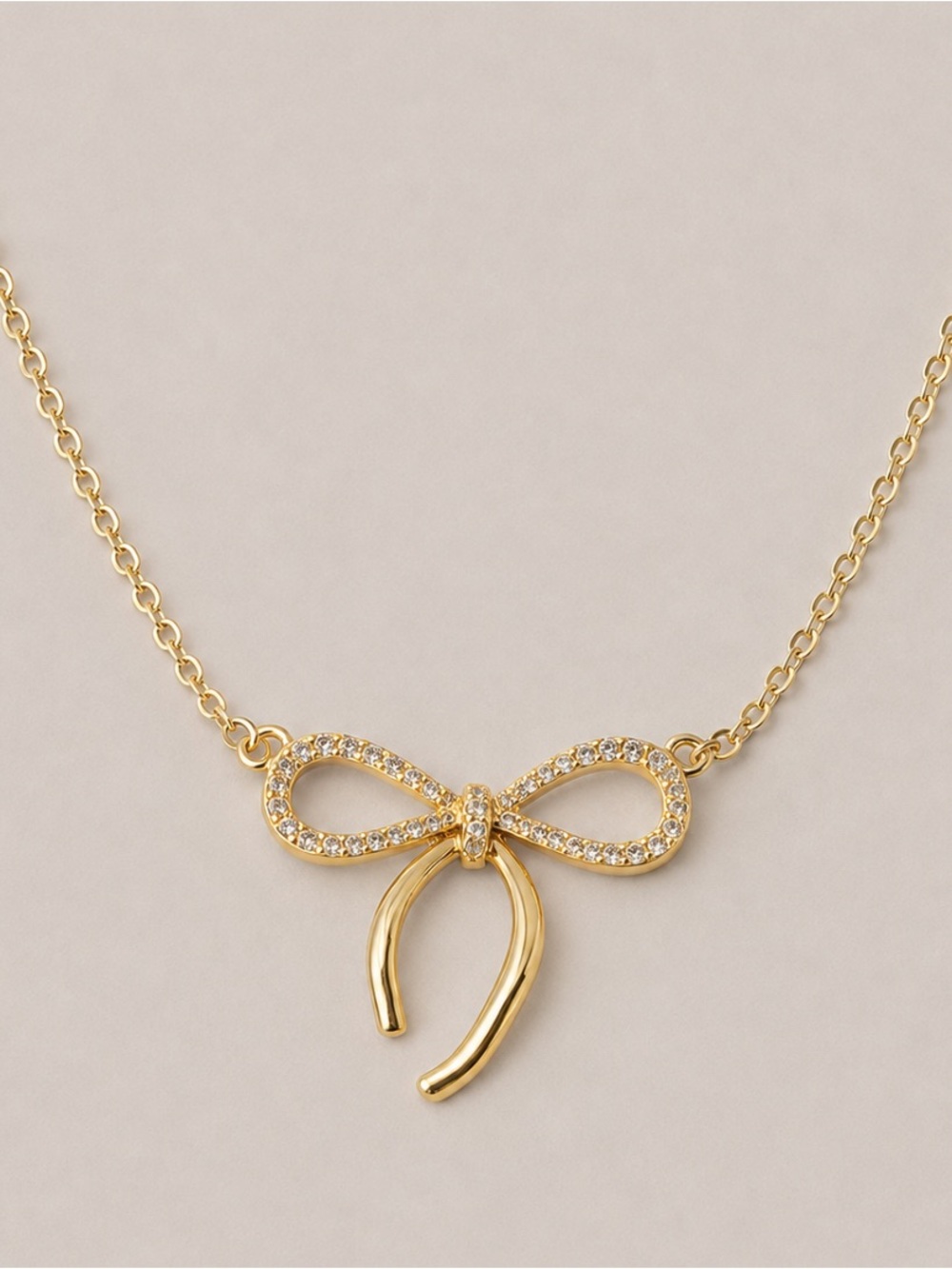 New! 18K Gold Plated Bow Pendant Necklace (3050) NWOT